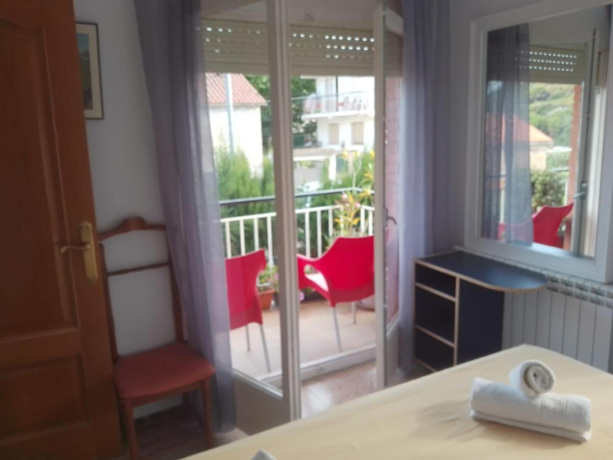 Rooms Pineda Pineda de Mar Esterno foto